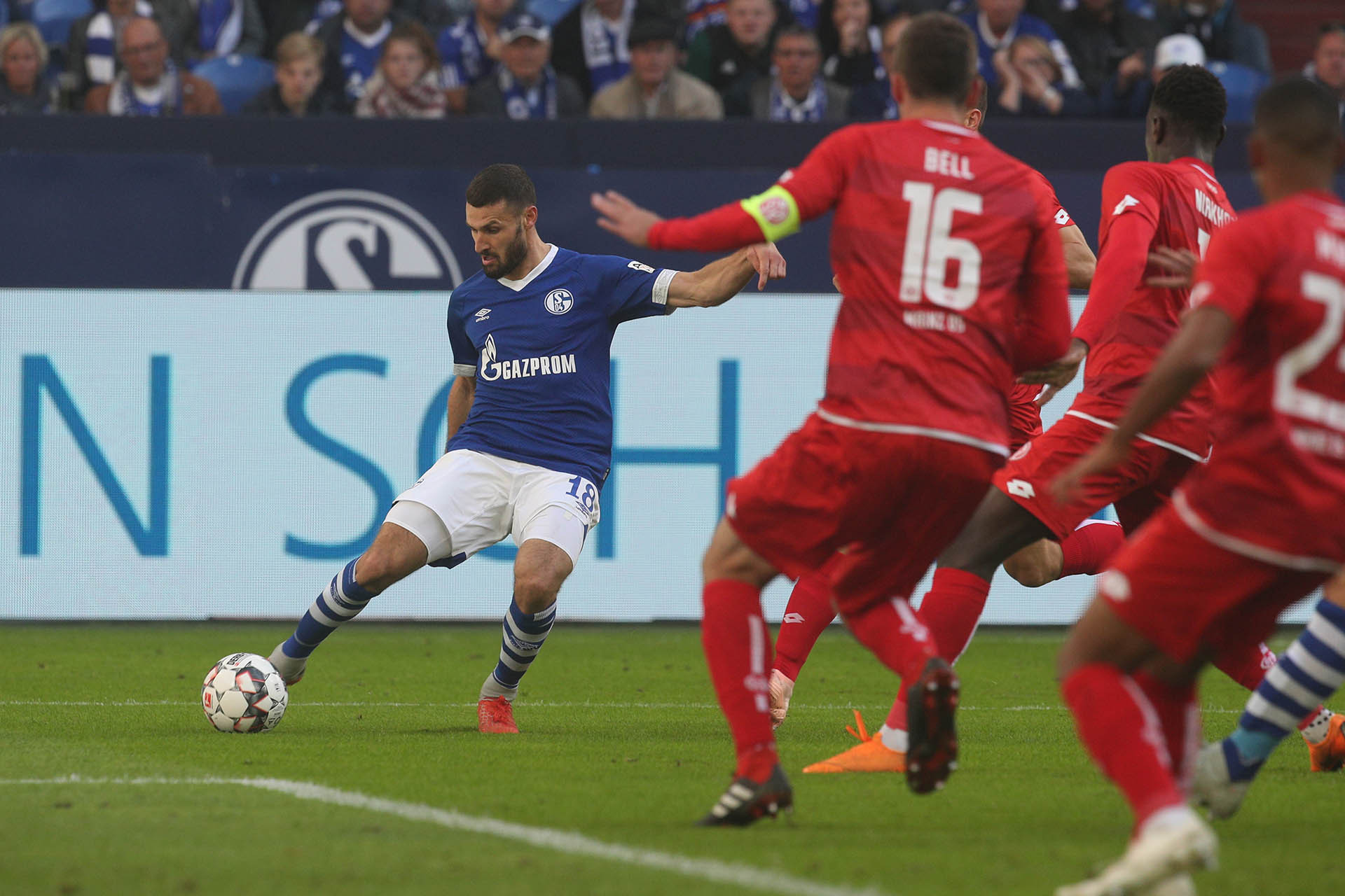 od体育地址-包含美因茨新援助攻破门，领先对手取得胜利的词条