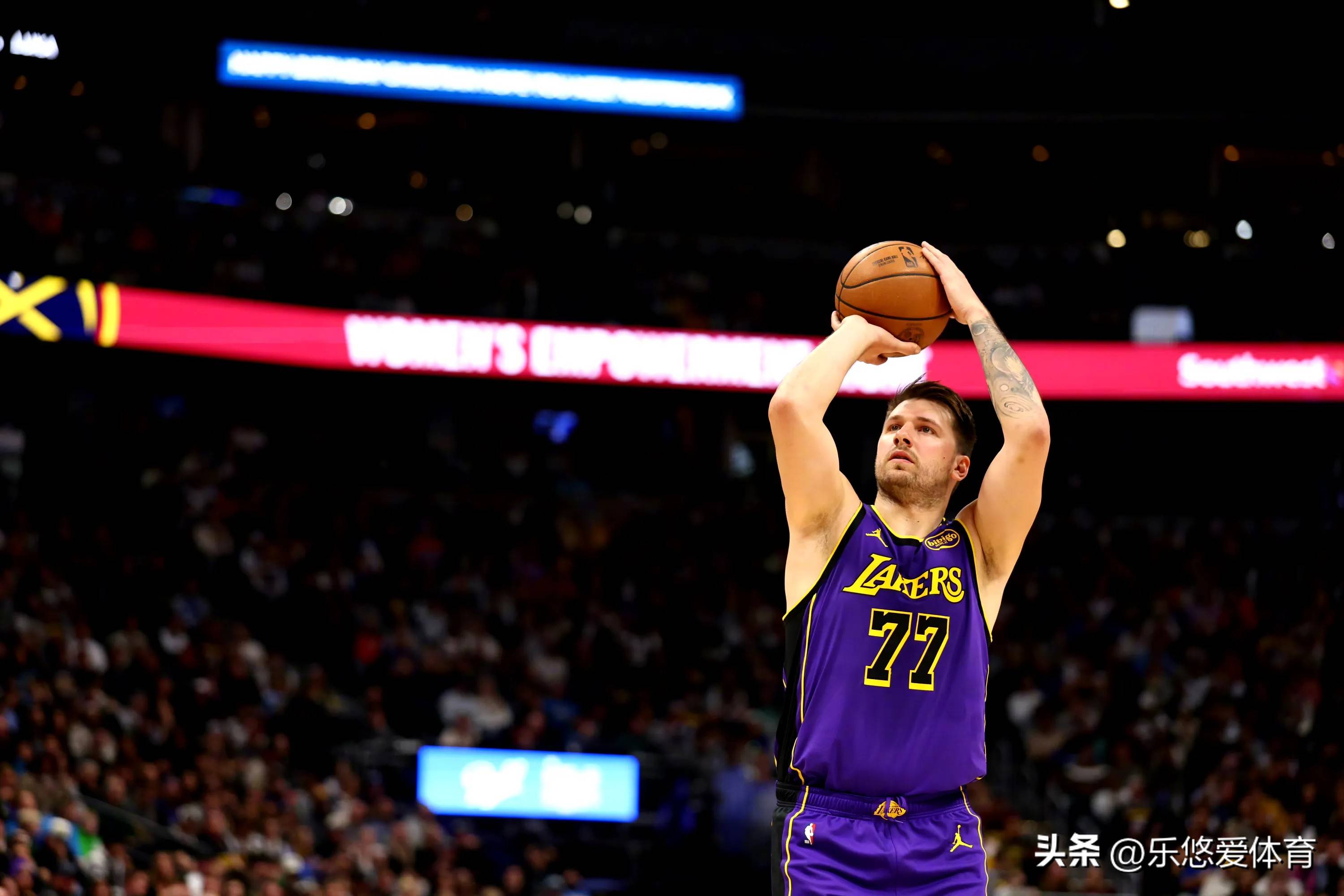 od体育活动-太阳客场大胜湖人,继续领跑的简单介绍