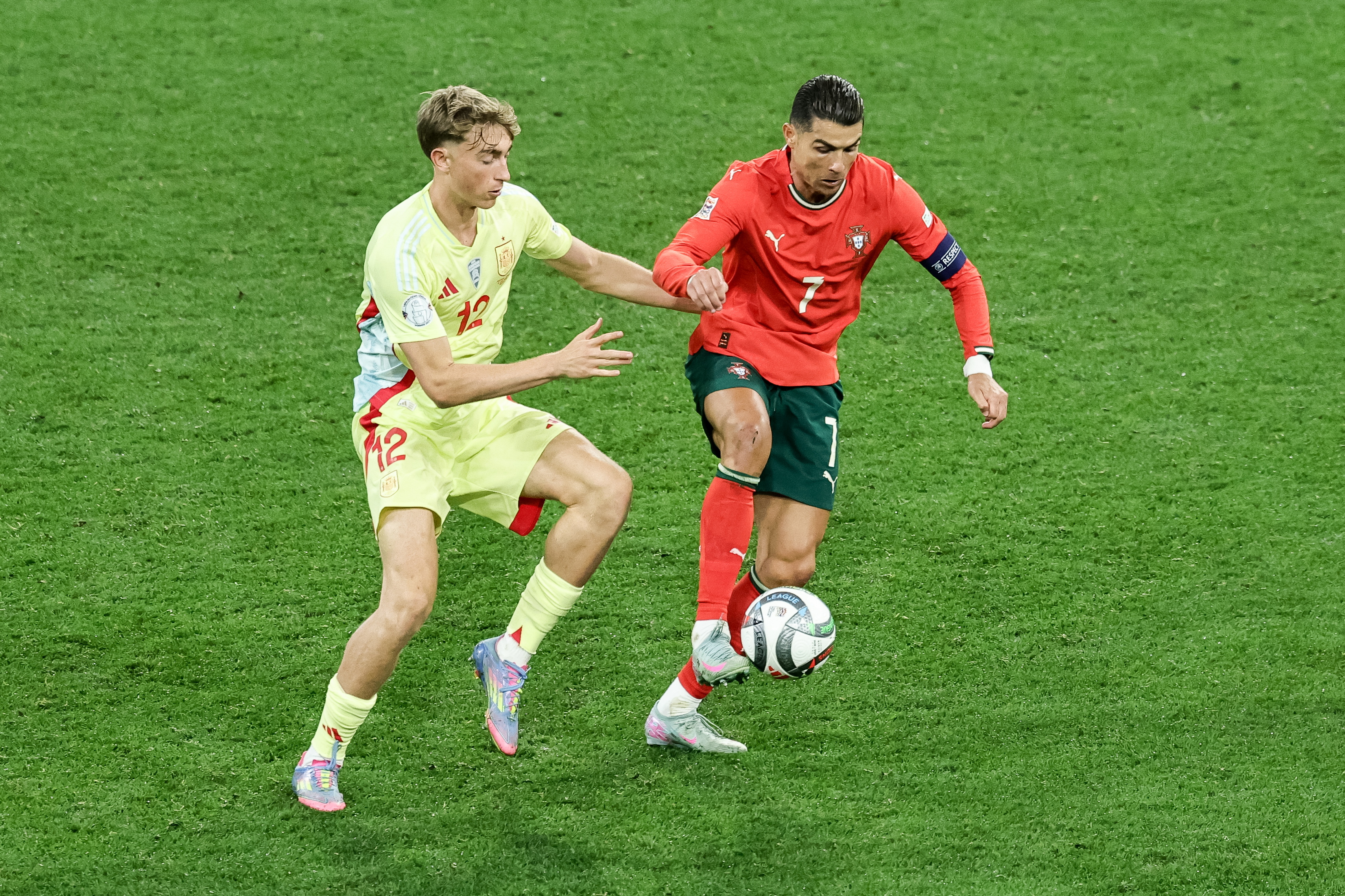 od体育登录入口-葡萄牙国家队表现抢眼,成功闯入四强的简单介绍