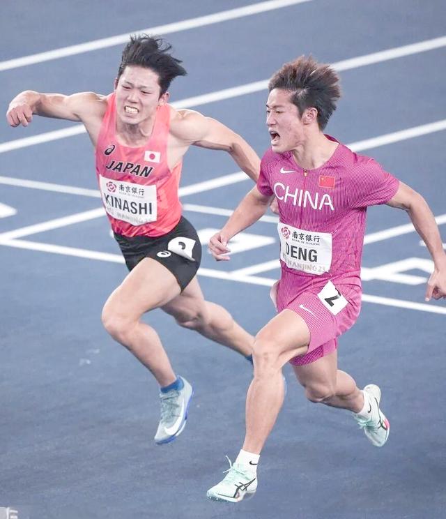 od体育新闻-运动员实力激烈碰撞，角逐激烈