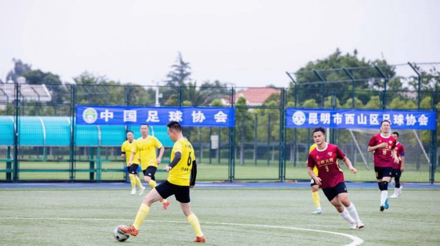 国内足球聚焦球队备战,战术研究备受关注